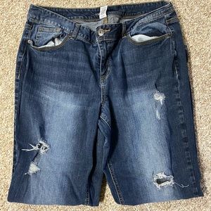 Maurice’s distressed jeans